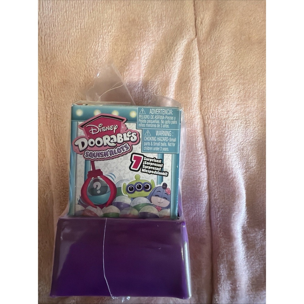Disney Doorables Squishalots Claw Machine New Toy